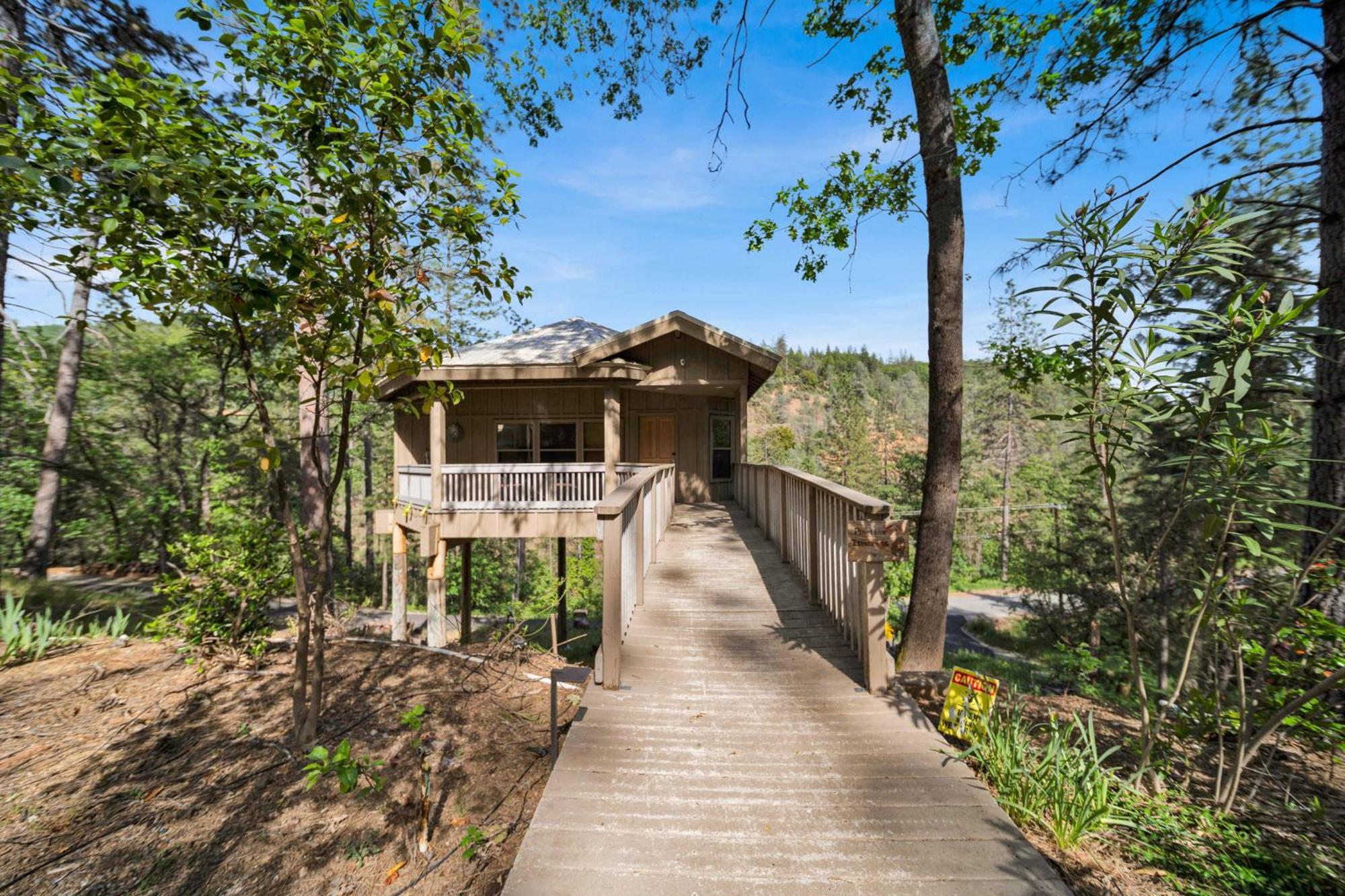 Lakehead The Inn At Shasta Lake מראה חיצוני תמונה