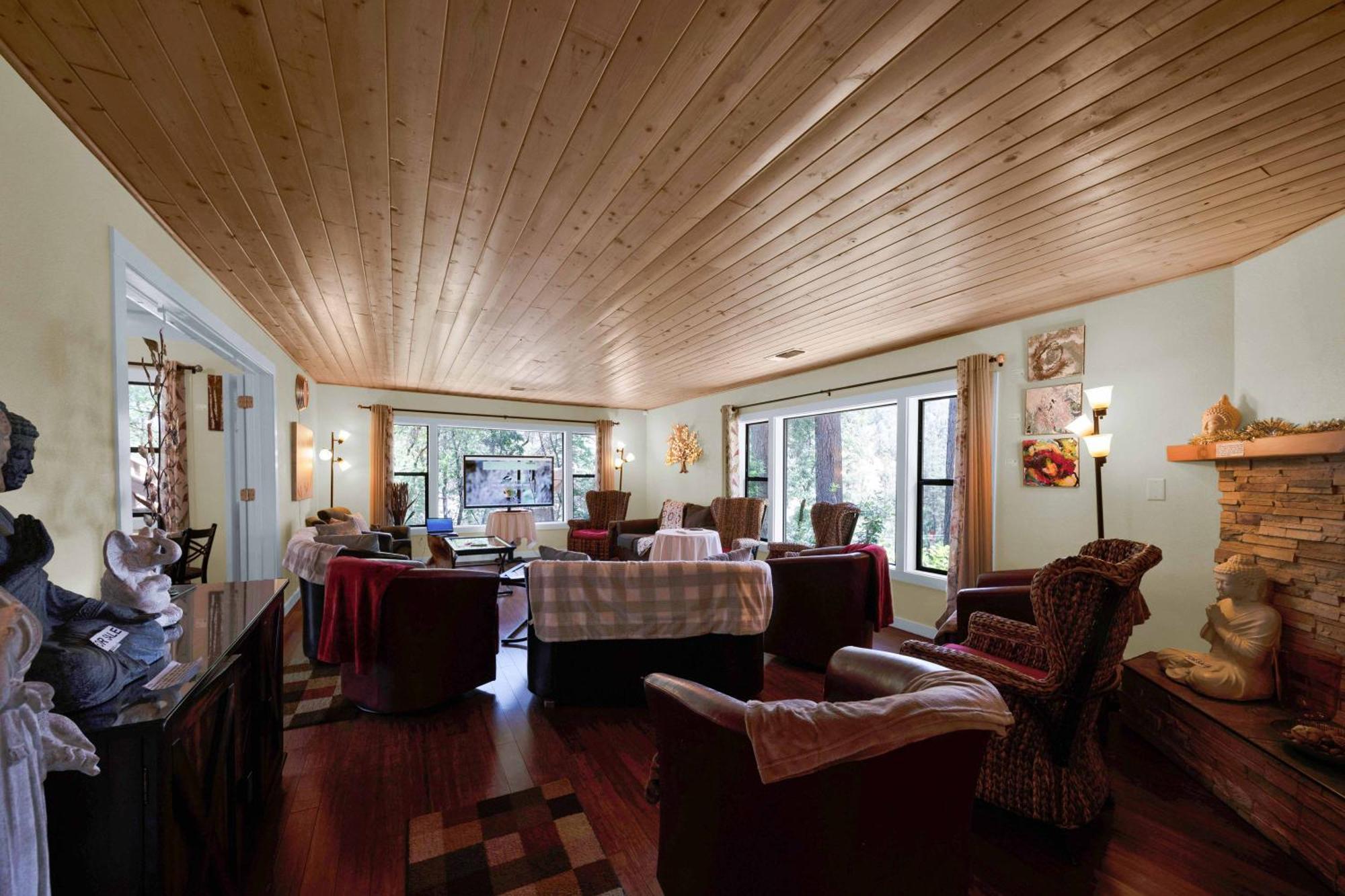 Lakehead The Inn At Shasta Lake מראה חיצוני תמונה