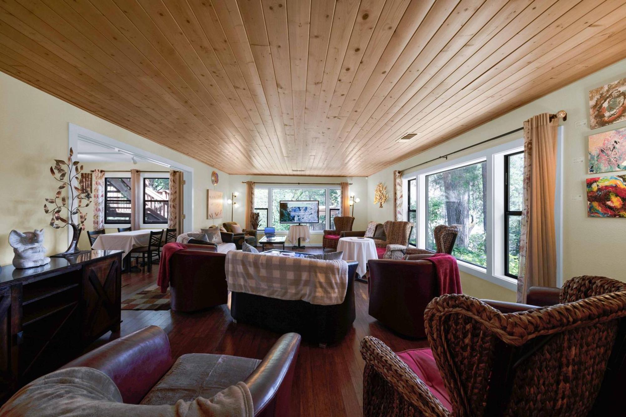 Lakehead The Inn At Shasta Lake מראה חיצוני תמונה