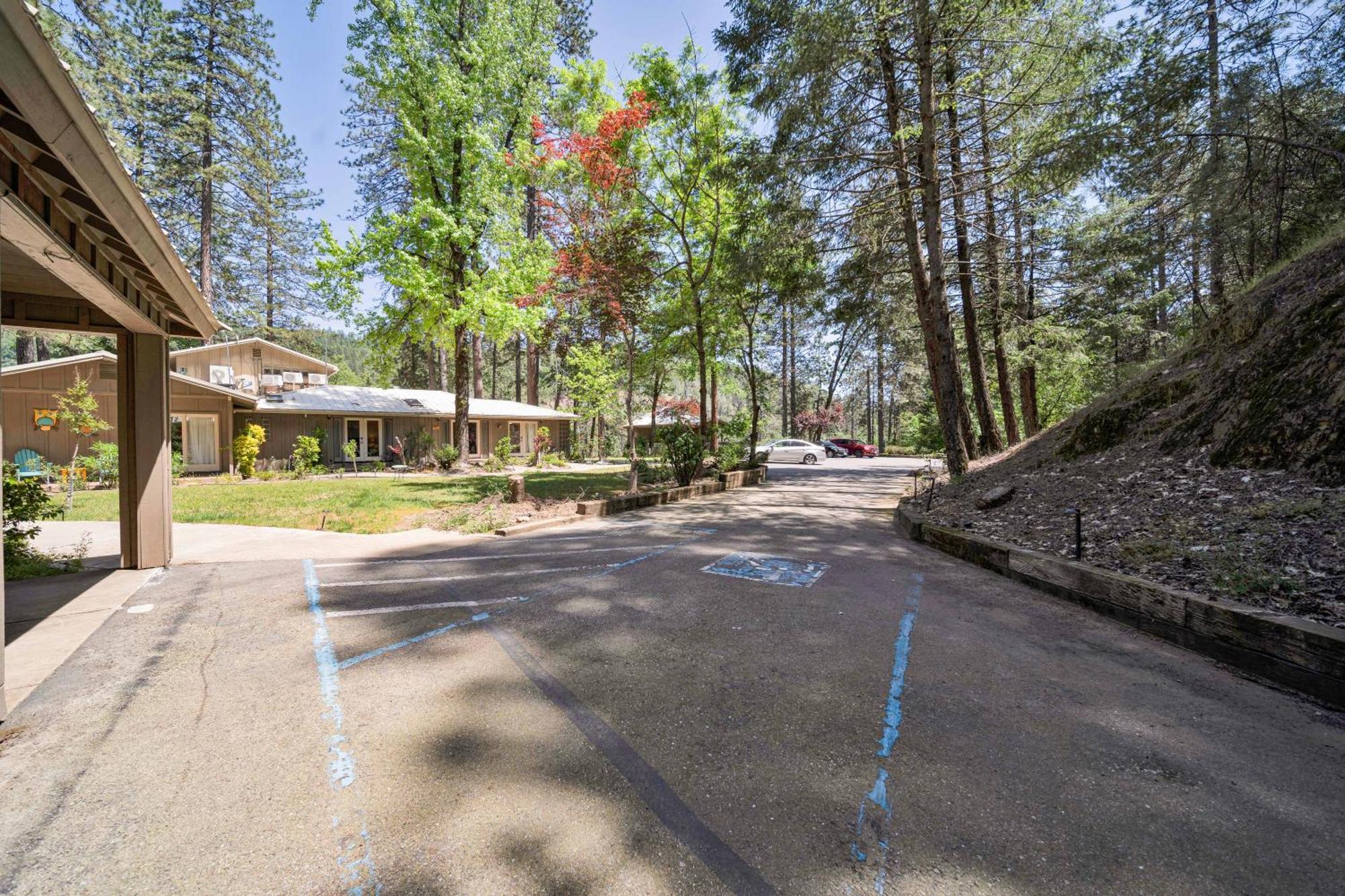 Lakehead The Inn At Shasta Lake מראה חיצוני תמונה